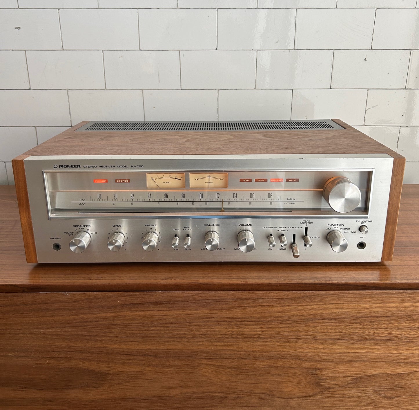 Pioneer SX-750 Receiver, 1978