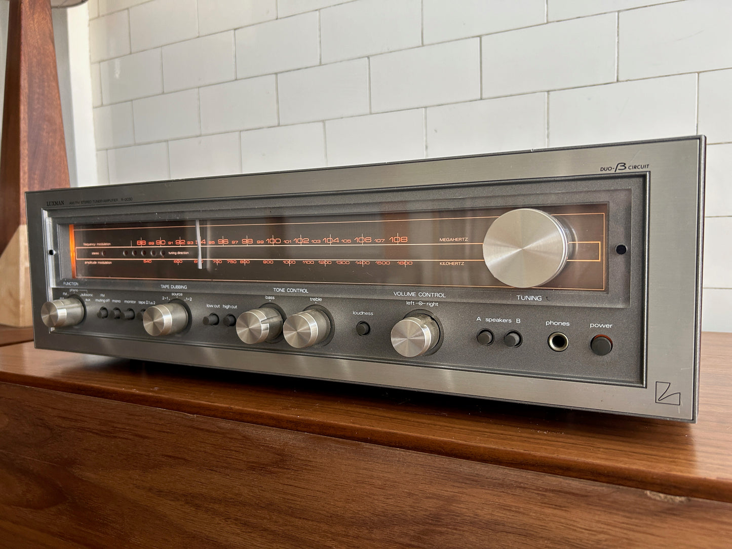 Luxman R-3030 Stereo Receiver, 1978