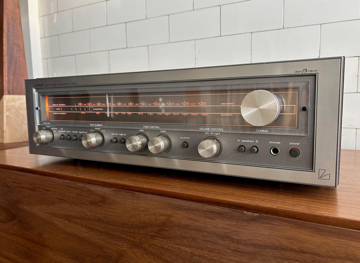 Luxman R-3030 Stereo Receiver, 1978